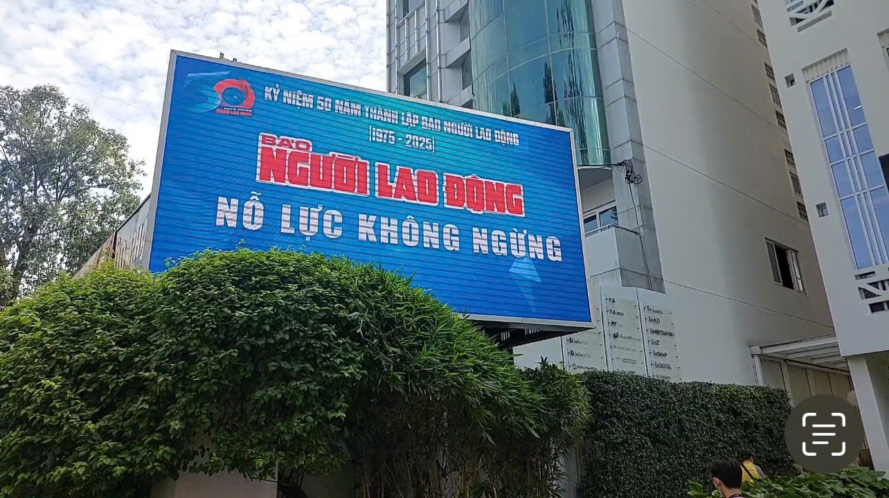 H&agrave;nh tr&igrave;nh nửa thế kỷ B&aacute;o Người Lao Động rực rỡ giữa l&ograve;ng TP HCM- Ảnh 13.