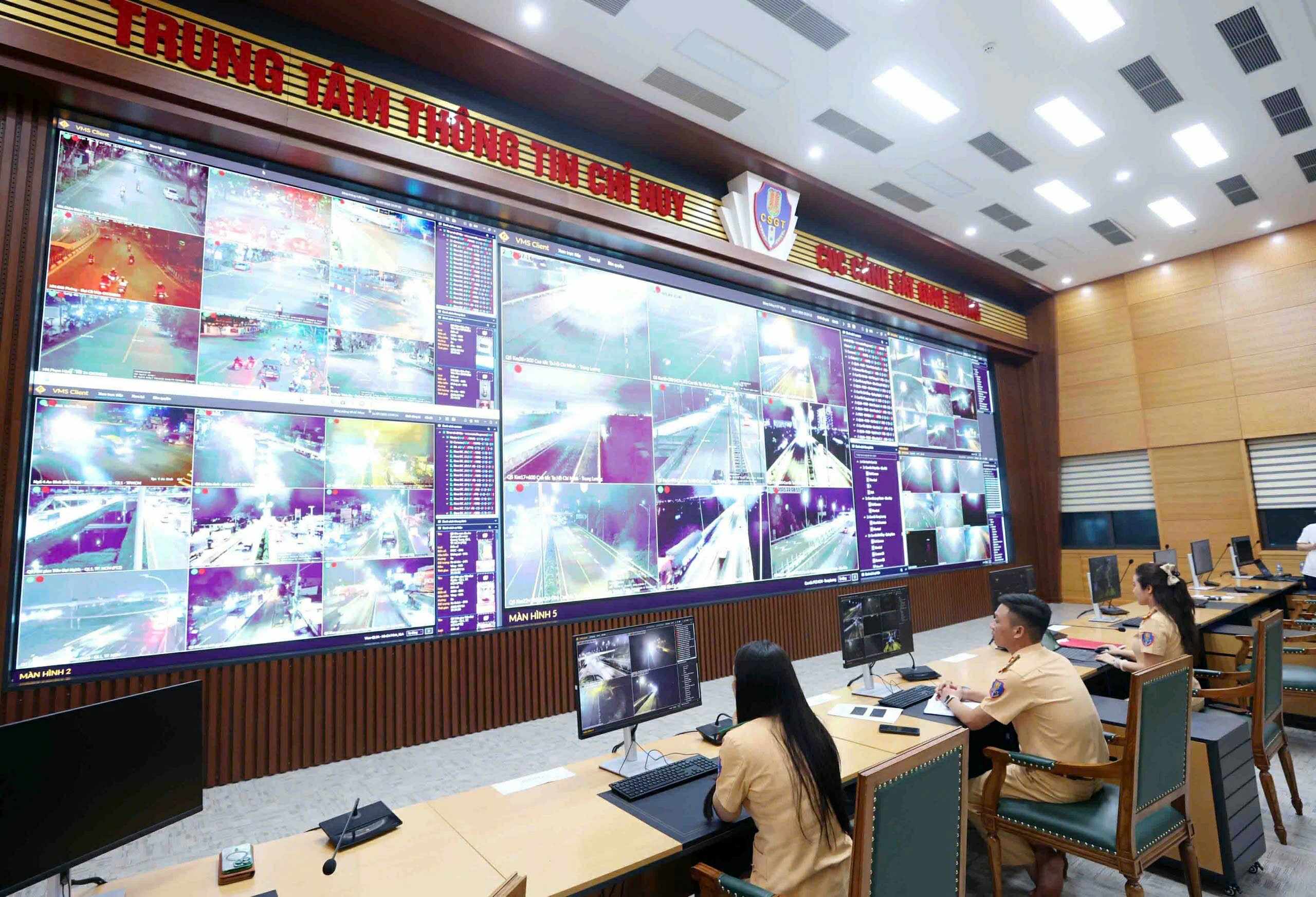 Sắp tới, người tham gia giao thông chỉ cần mang căn cước - Ảnh 1.