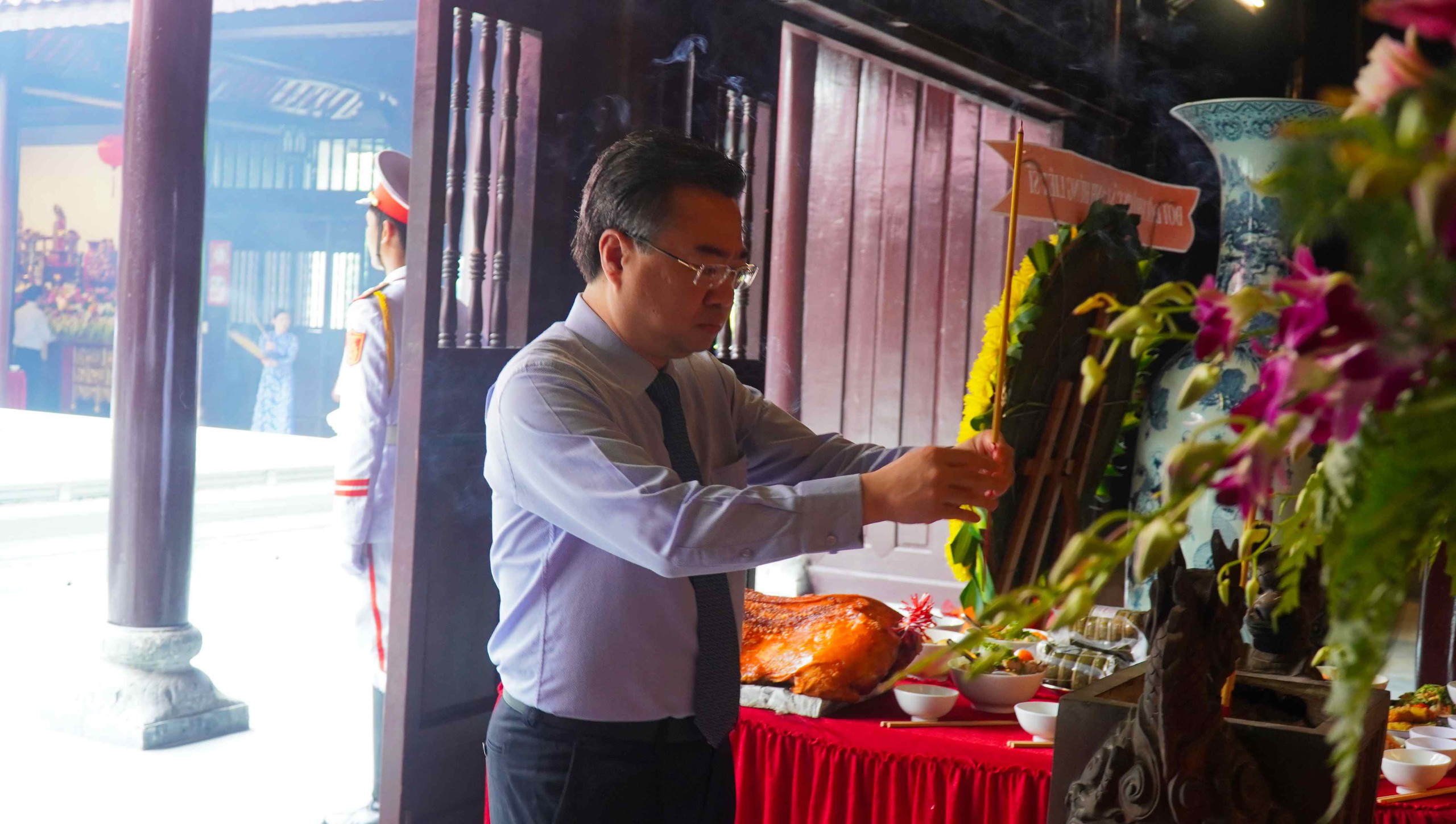 TP HCM trang trọng tổ chức Lễ giỗ Anh hùng liệt sĩ, người dân yêu nước tại Côn Đảo- Ảnh 11.