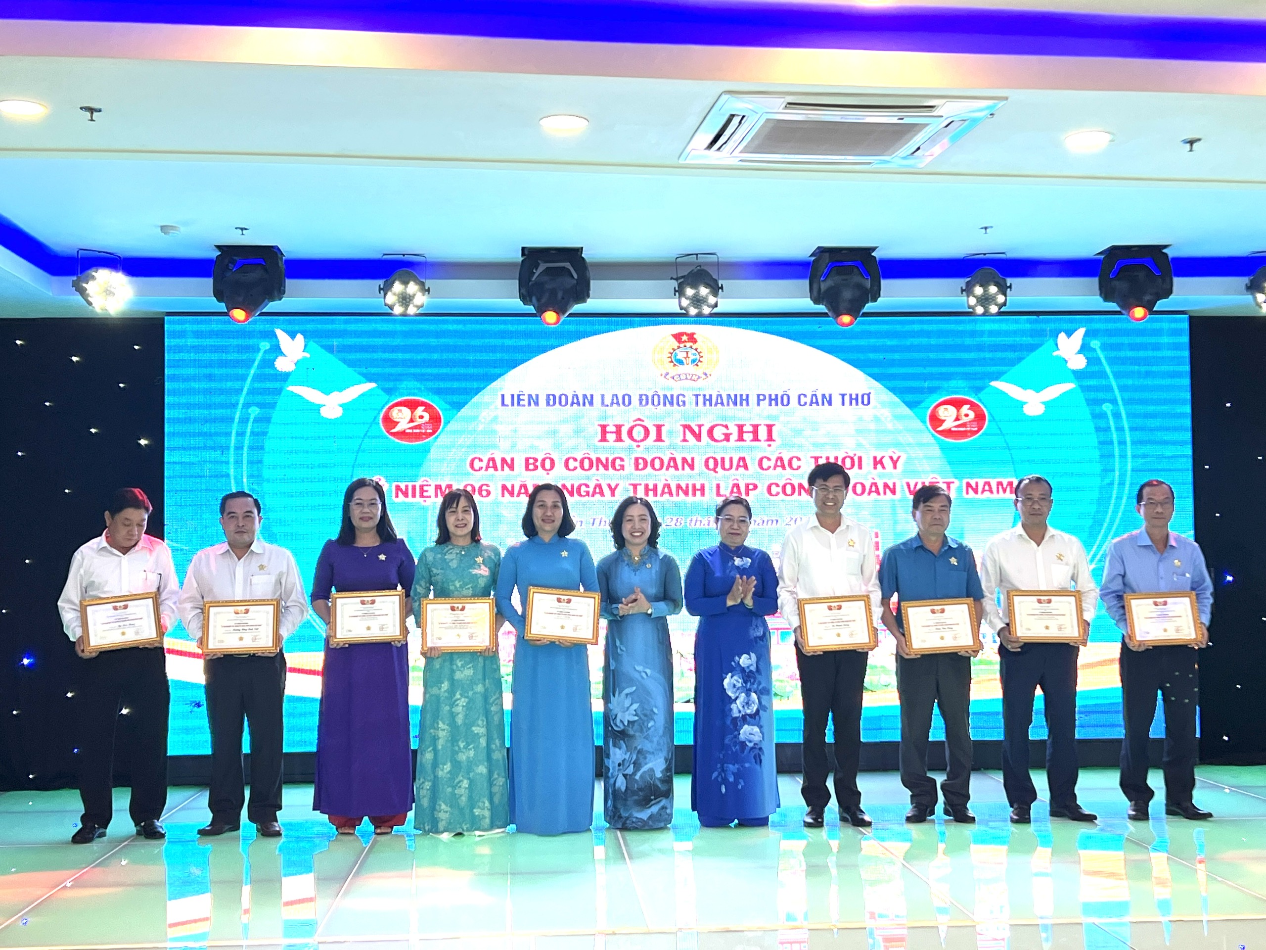 C&ocirc;ng đo&agrave;n TP Cần Thơ tiếp tục đổi mới c&ocirc;ng t&aacute;c chăm lo đời sống c&ocirc;ng nh&acirc;n- Ảnh 5.