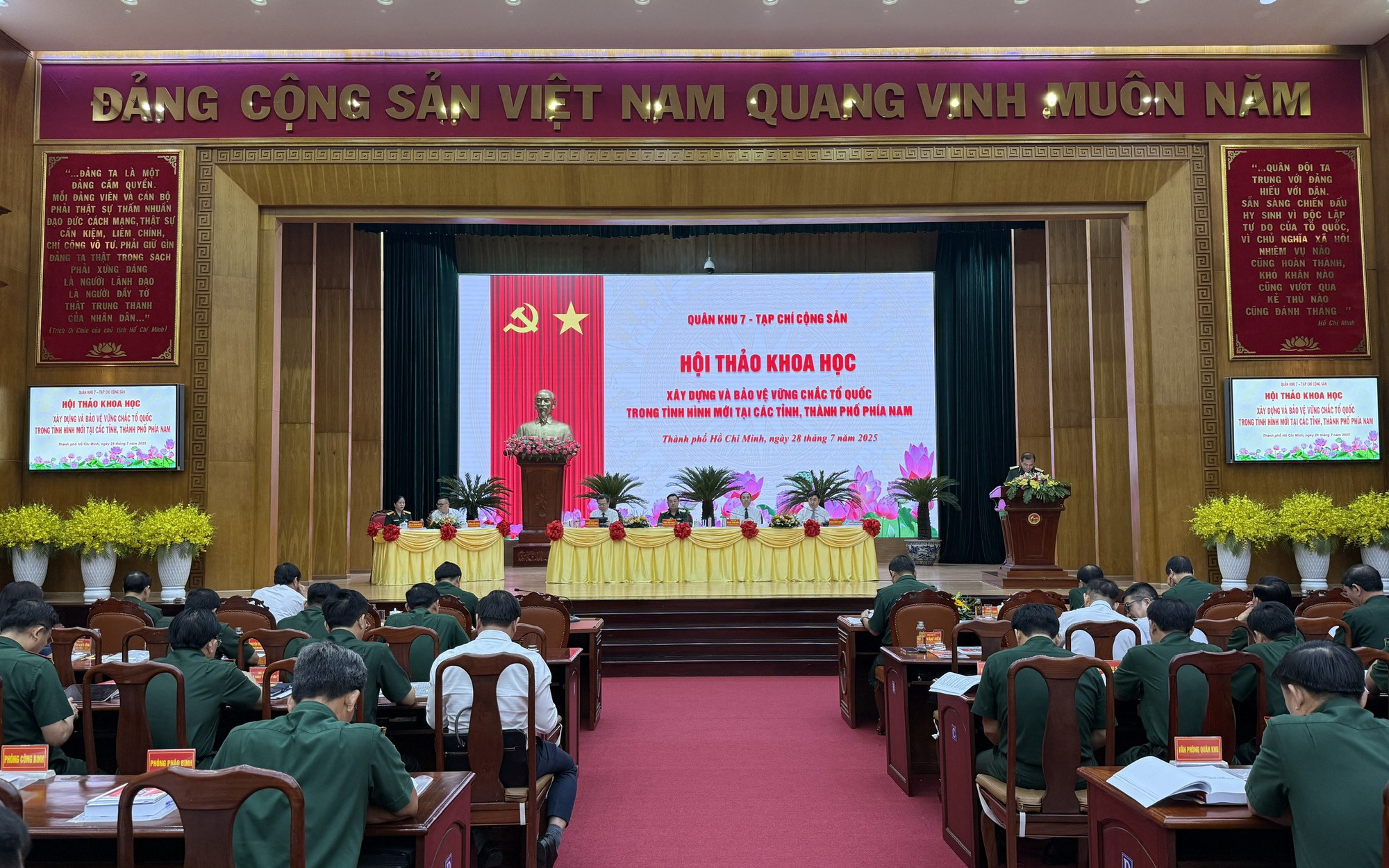 Tăng cường thế và lực cho quốc phòng, an ninh quốc gia
