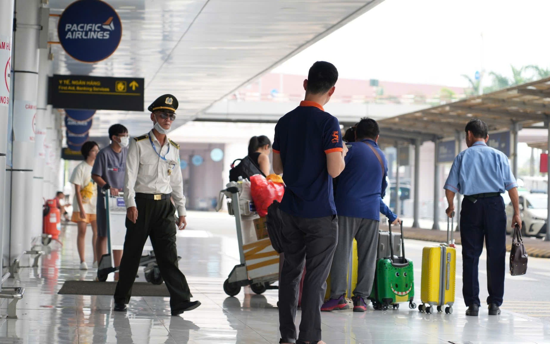 Thanh tra hàng không có thẩm quyền xử phạt vi phạm hành chính ra sao?