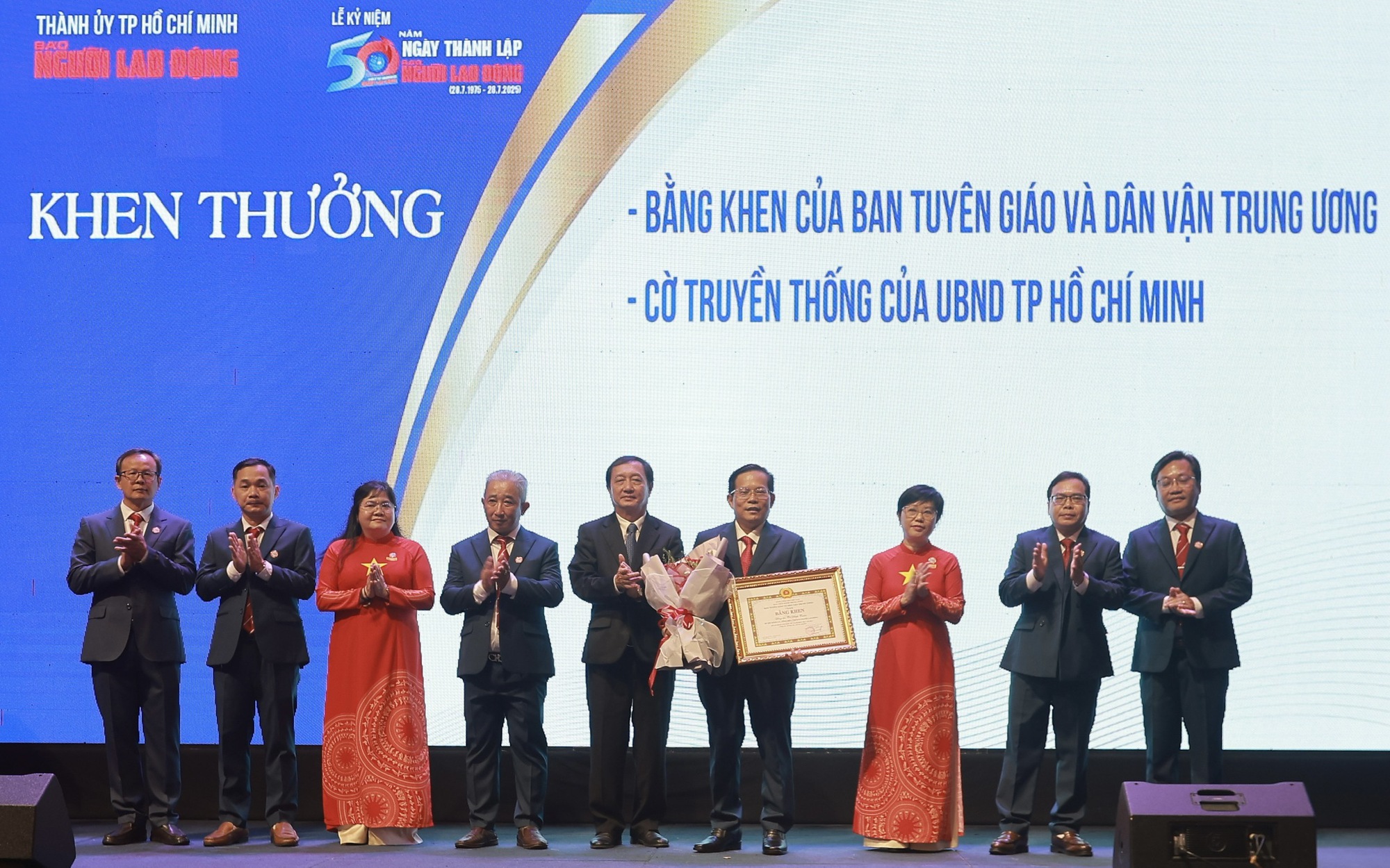 Kỷ niệm 50 năm ngày thành lập Báo Người Lao Động: Luôn đồng hành cùng bạn đọc