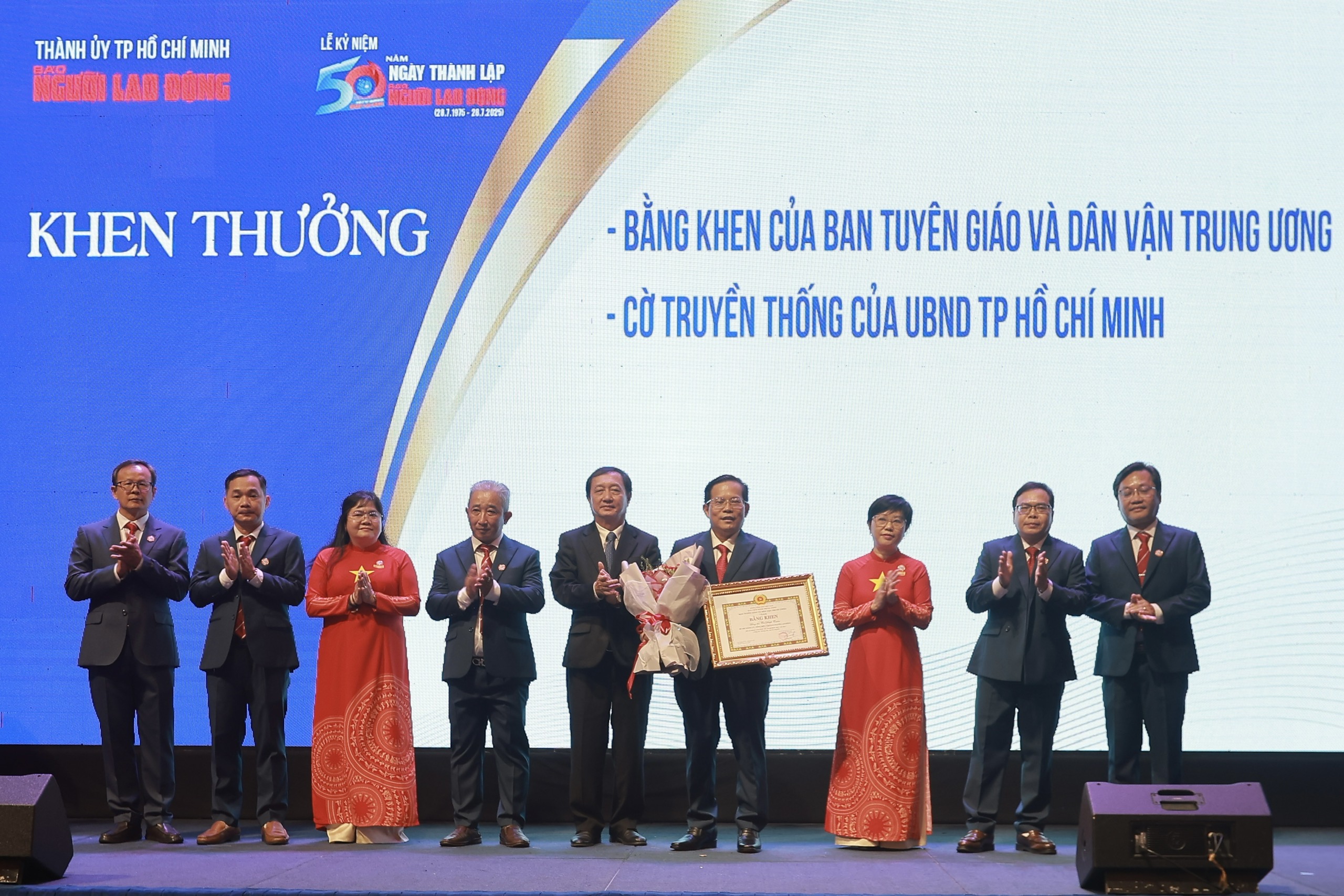 Kỷ niệm 50 năm ng&agrave;y th&agrave;nh lập B&aacute;o Người Lao Động: Lu&ocirc;n đồng h&agrave;nh c&ugrave;ng bạn đọc- Ảnh 1.