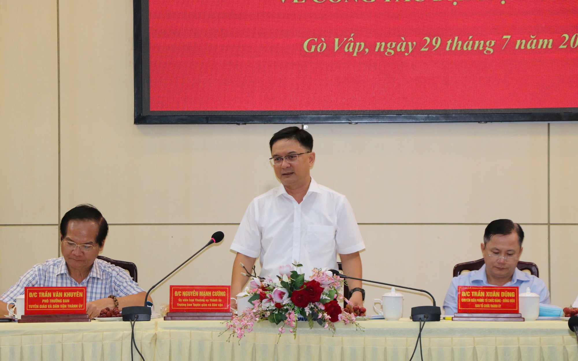 Chú trọng tuyên truyền trước, trong và sau Đại hội