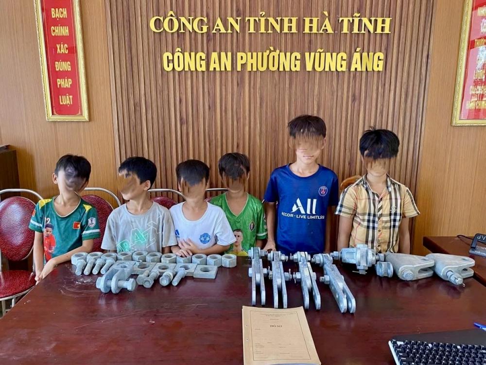 H&agrave; Tĩnh: Nh&oacute;m học sinh lấy trộm thiết bị dự &aacute;n trọng điểm quốc gia- Ảnh 1.