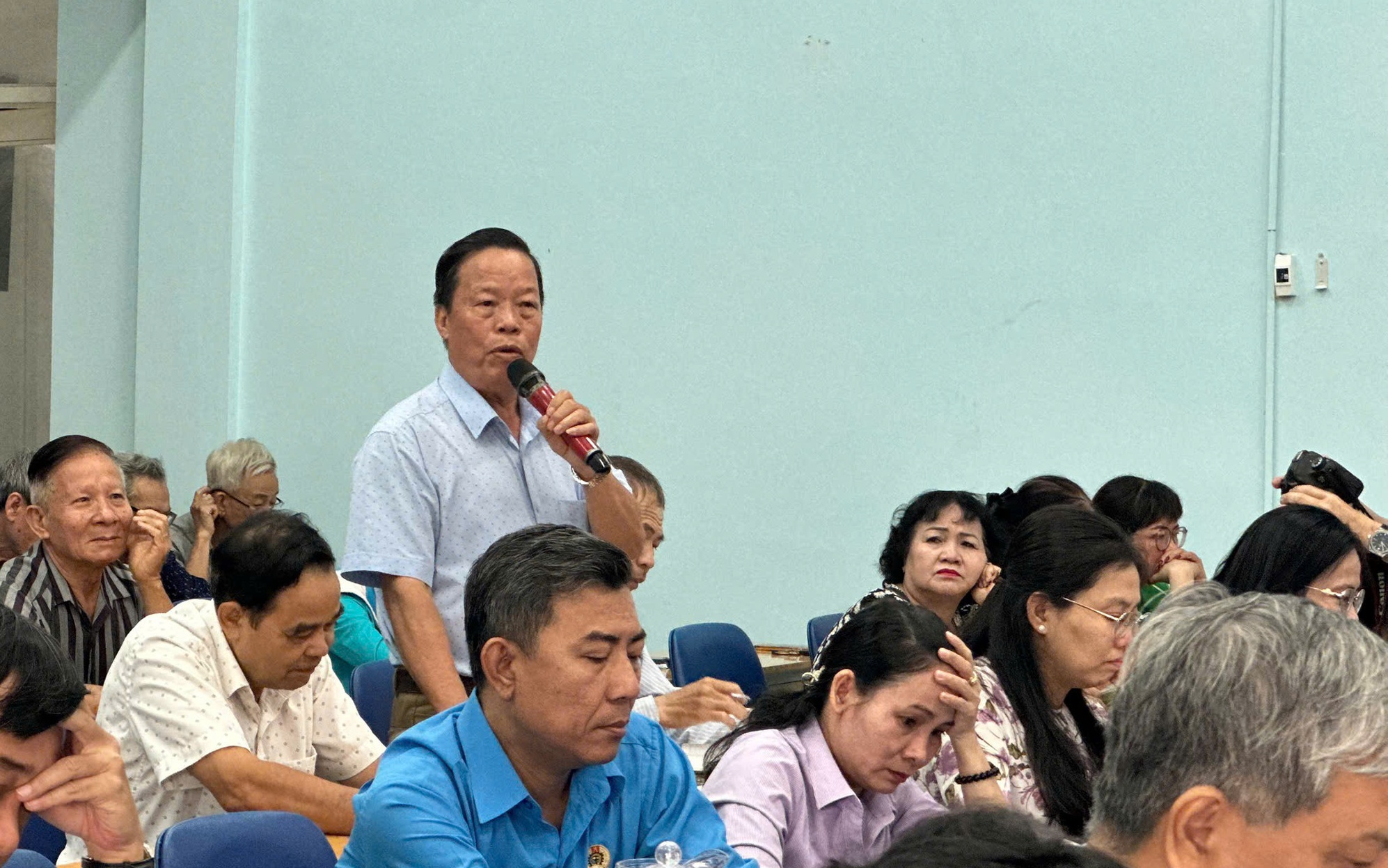 Đảm bảo chính sách cho hộ nghèo, người có công, người cao tuổi