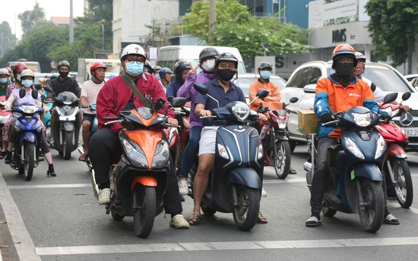 Thời tiết hôm nay: TP HCM tiếp tục trạng thái điển hình, vùng biển Lâm Đồng sóng cao đến 2,5 m