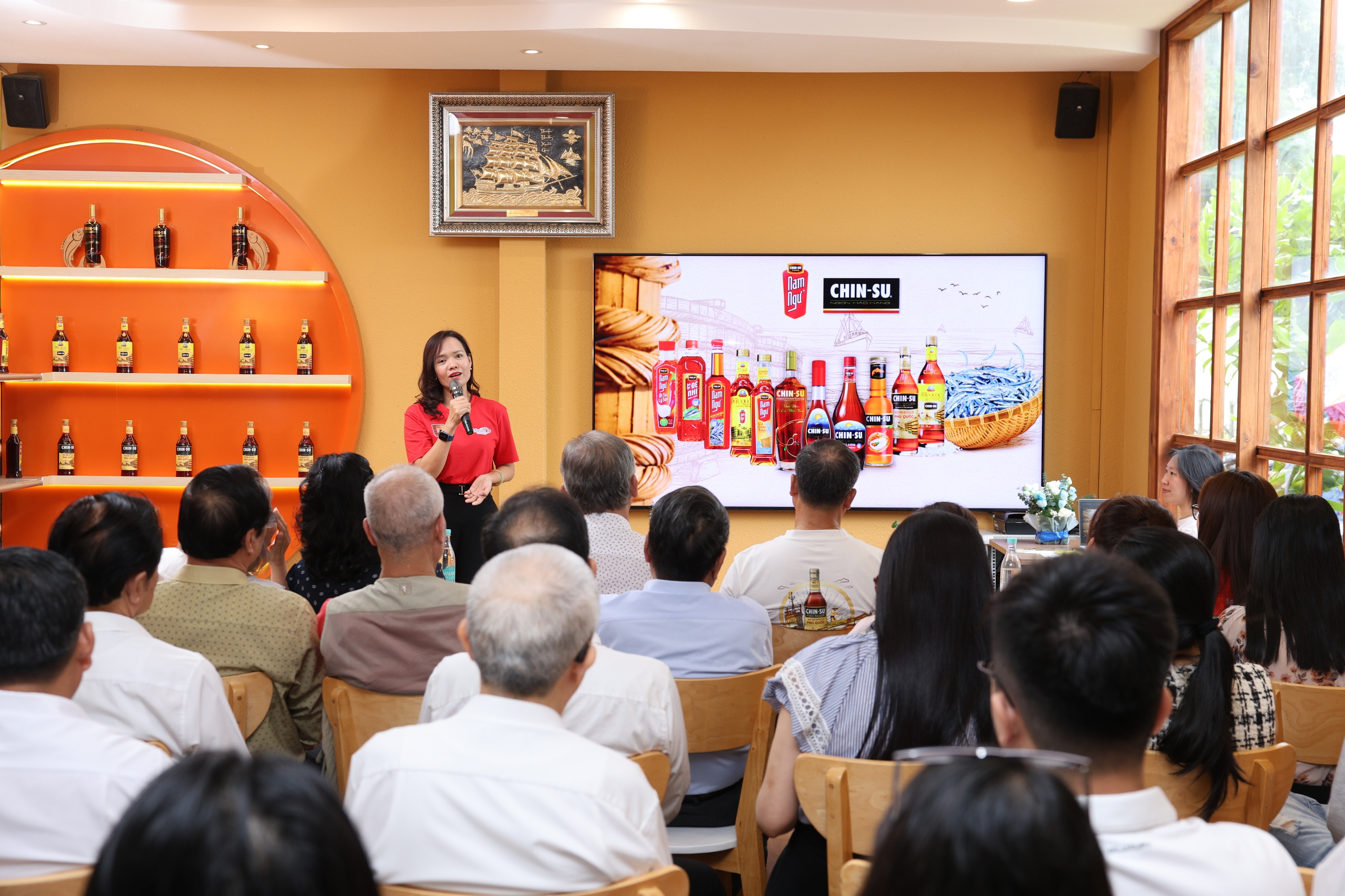 Masan Ph&uacute; Quốc: 18 năm 83 triệu l&iacute;t nước mắm cốt- Ảnh 1.