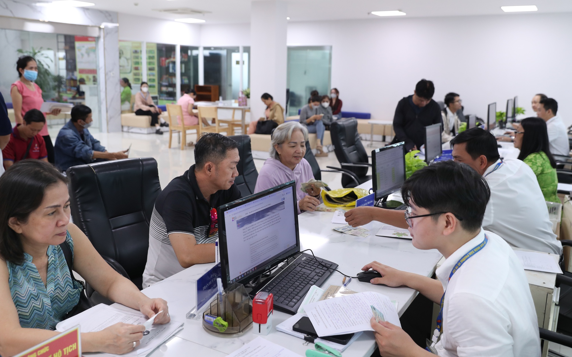Lợi ích của nhân dân là trên hết