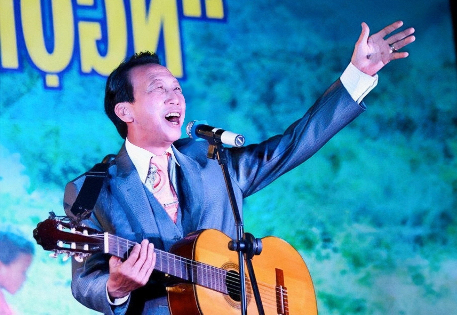 T&aacute;c giả "T&oacute;c em đu&ocirc;i g&agrave;" nguy kịch, nhiều lần rơi v&agrave;o h&ocirc;n m&ecirc;   - Ảnh 2.
