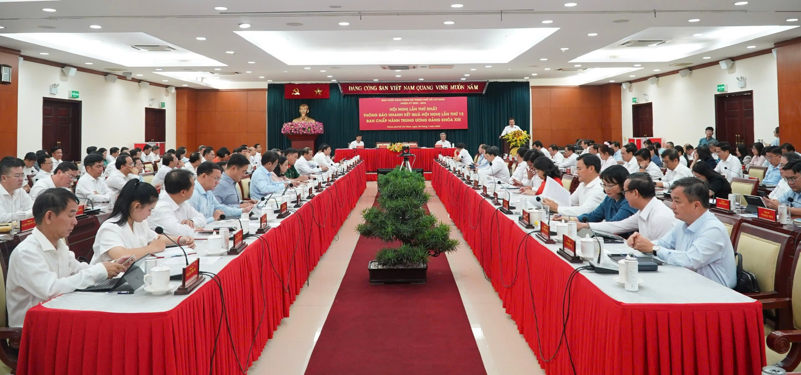 Đặt nền móng nhân sự và thể chế- Ảnh 2.