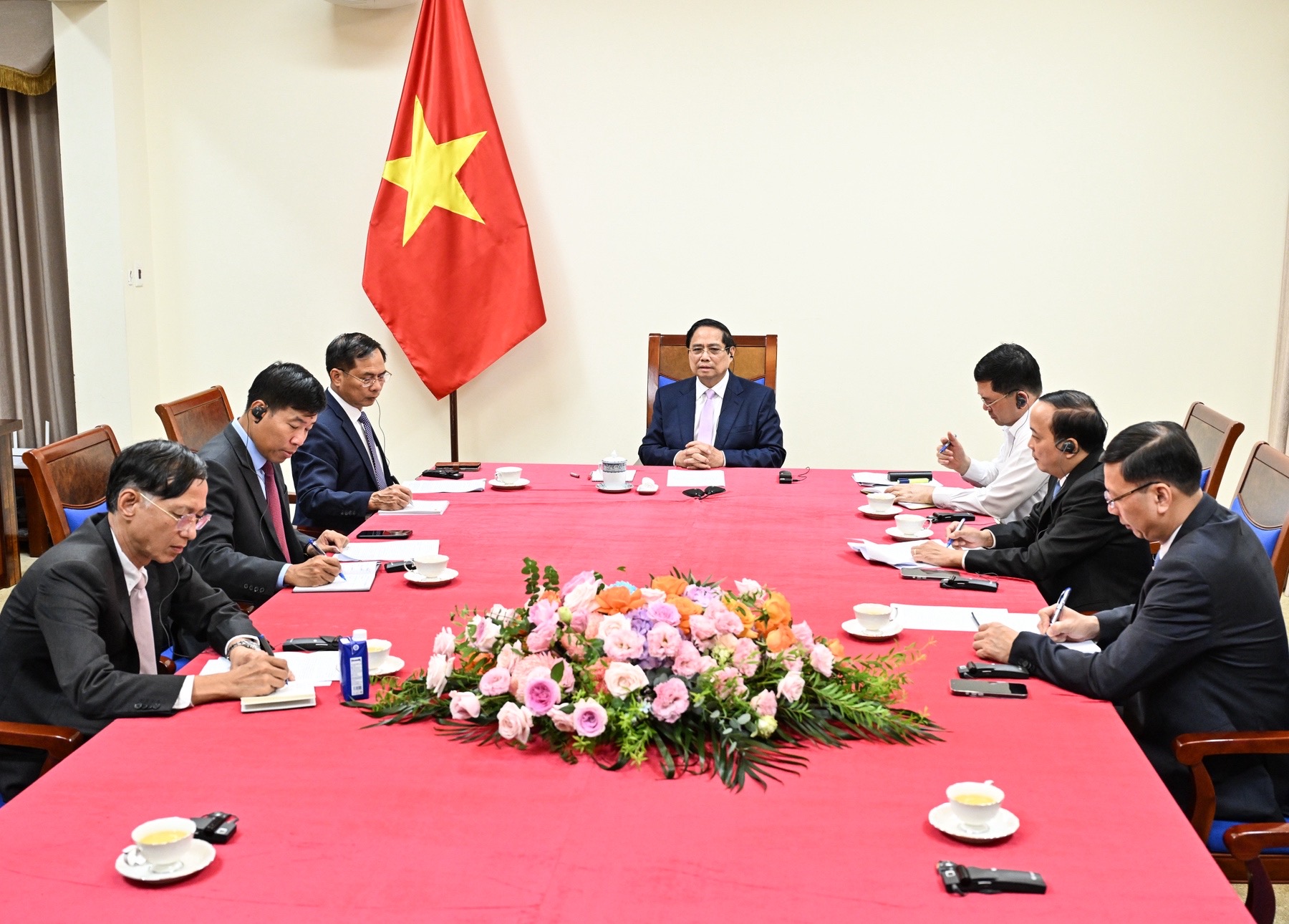 Việt Nam sẵn s&agrave;ng tham gia cơ chế bảo đảm thực hiện thỏa thuận ngừng bắn Campuchia - Th&aacute;i Lan- Ảnh 2.
