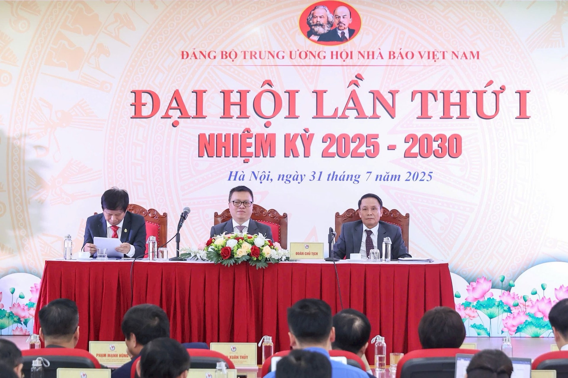 Đại hội Đảng bộ Trung ương Hội Nhà báo Việt Nam tổ chức Đại hội lần thứ I - Ảnh 1.