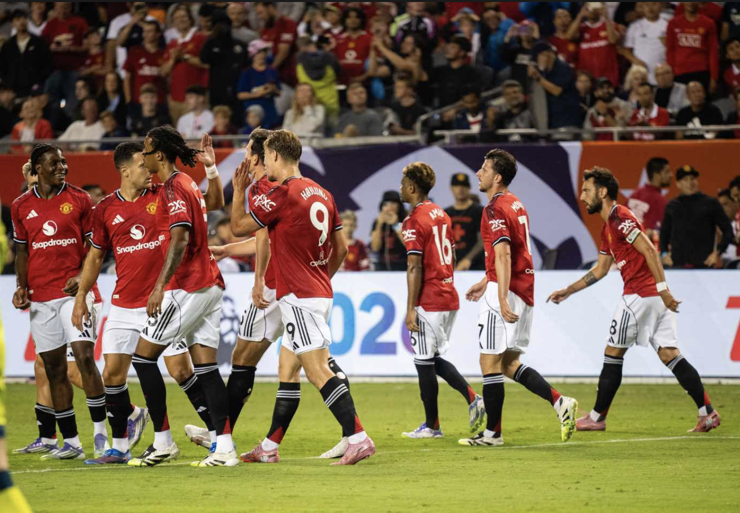 Thắng đậm Bournemouth 4-1, Man United v&ocirc; địch sớm giải tứ h&ugrave;ng Summer Series - Ảnh 6.