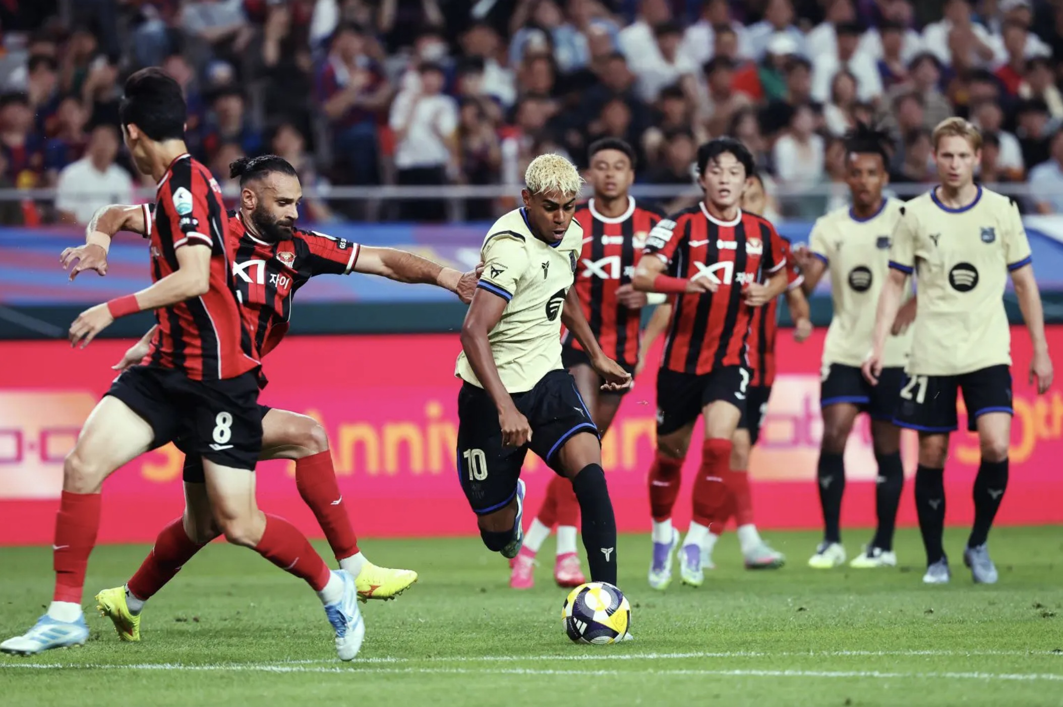 Torres v&agrave; Yamal lập c&uacute; đ&uacute;p, Barcelona thắng đậm FC Seoul trận cầu 10 b&agrave;n - Ảnh 3.