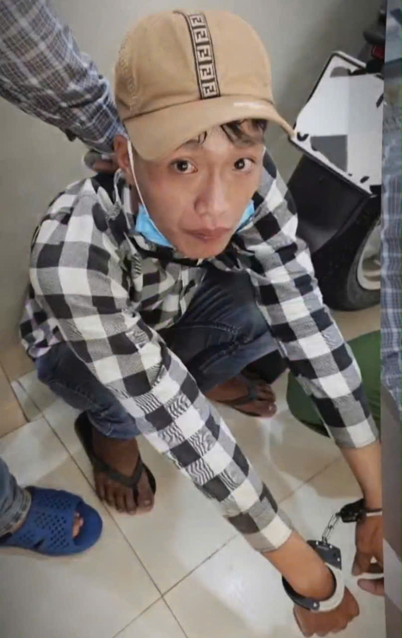 Bắt giữ L&ecirc; Minh Ph&uacute;c , kẻ cướp giật t&aacute;o tợn tại Đồng Th&aacute;p v&agrave; T&acirc;y Ninh - Ảnh 1.