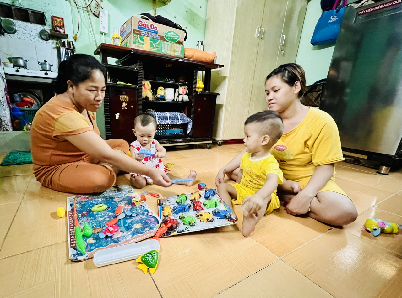 Nỗi lòng công nhân ngoài 40 tuổi: Đi cũng dở, ở cũng chẳng xong - Ảnh 3.