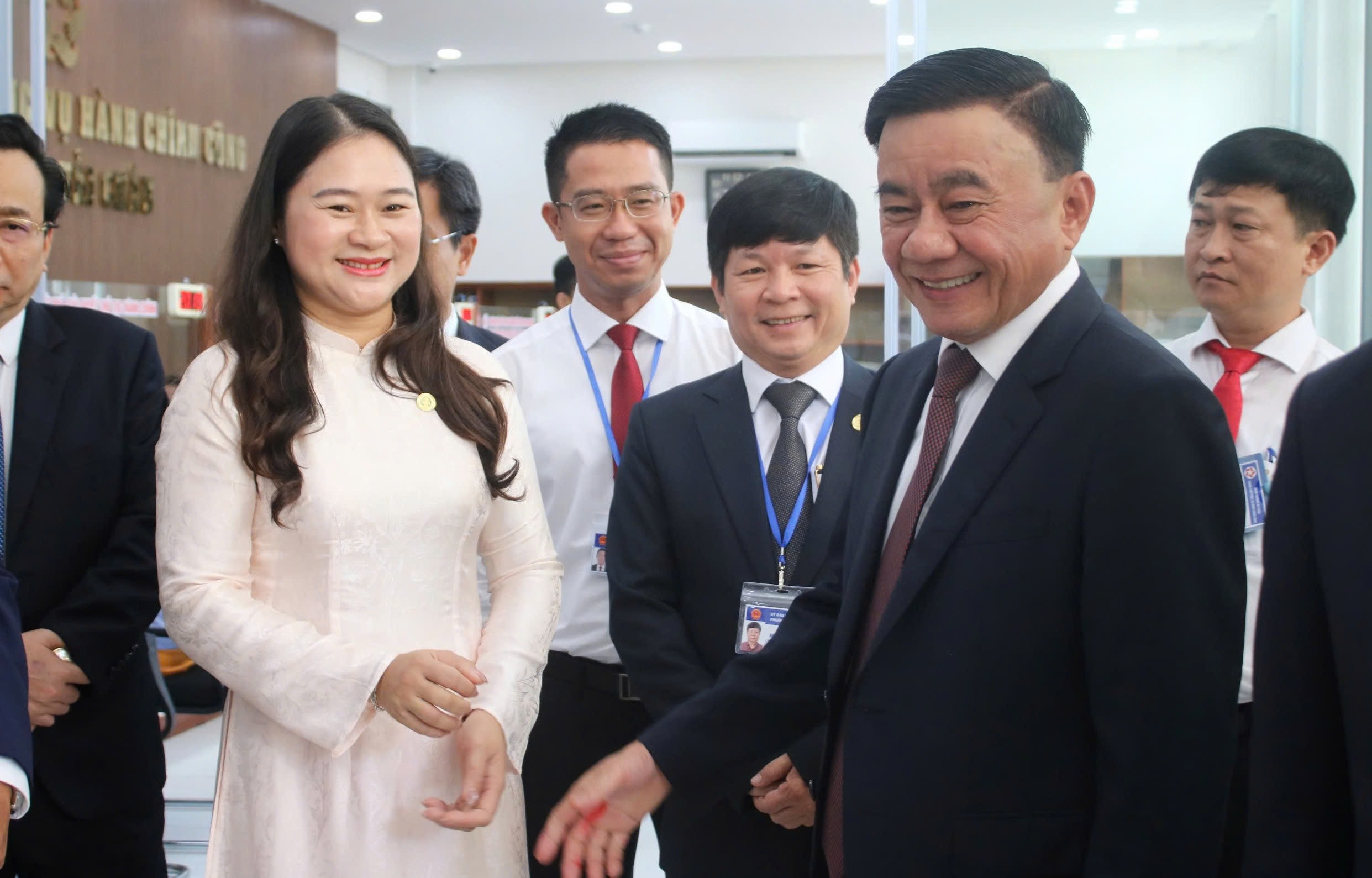 Bộ Ch&iacute;nh trị, Ban B&iacute; thư: Sửa đổi, bổ sung c&aacute;c quy định về tiền lương, phụ cấp tr&aacute;ch nhiệm- Ảnh 1.