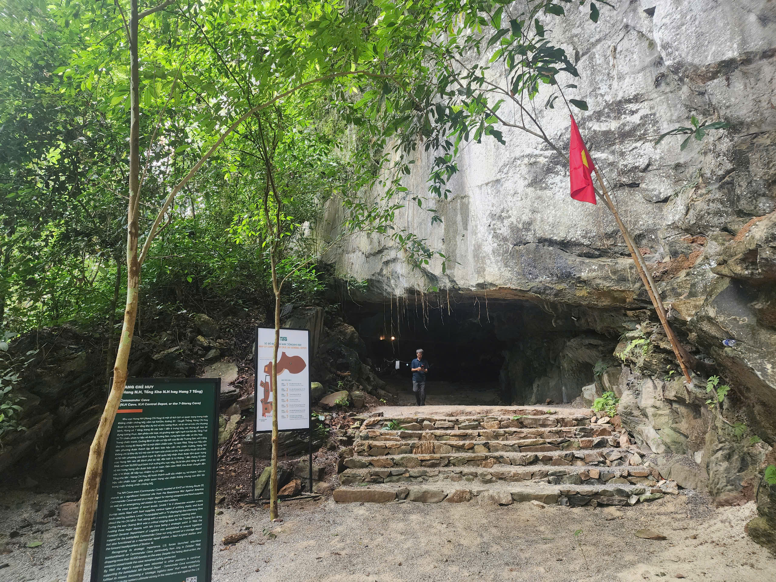 - Ảnh 2.