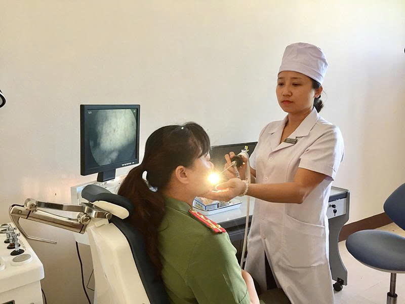 B&agrave;i dự thi cuộc thi viết "Người thầy thuốc trong t&ocirc;i": Những tr&aacute;i tim quả cảm - Ảnh 1.