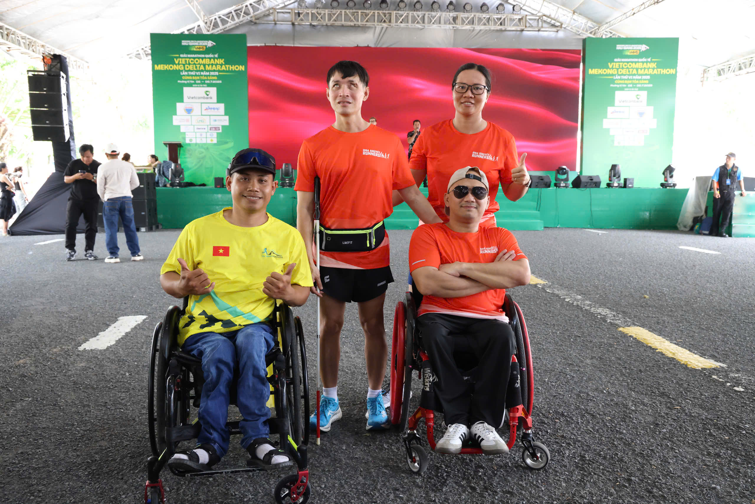 Những h&igrave;nh ảnh vui nhộn tại giải marathon quốc tế đầu ti&ecirc;n của TP Cần Thơ mới- Ảnh 13.
