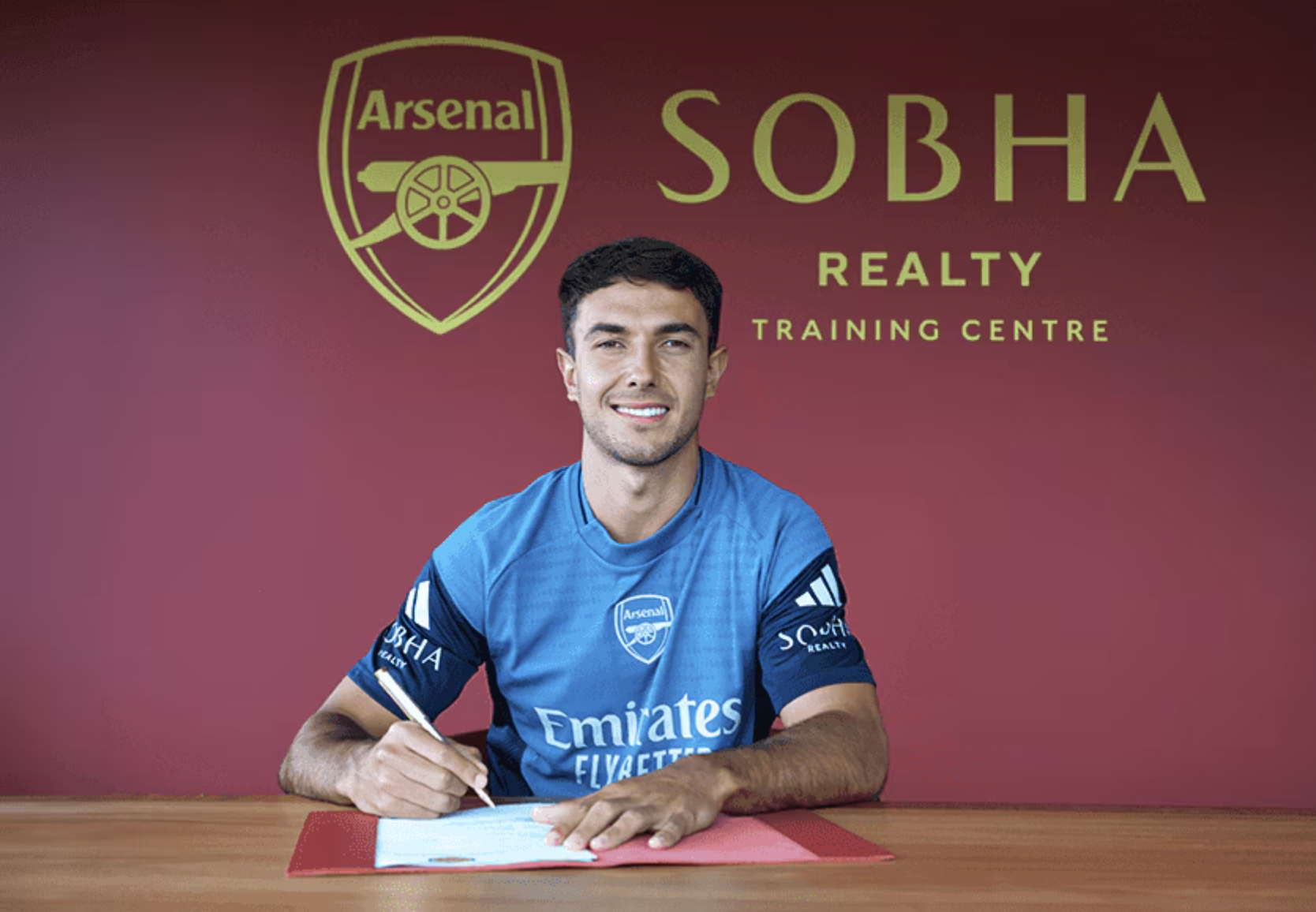 T&acirc;n binh Martin Zubimendi tiết lộ l&yacute; do chọn Arsenal, quay lưng với Liverpool- Ảnh 5.