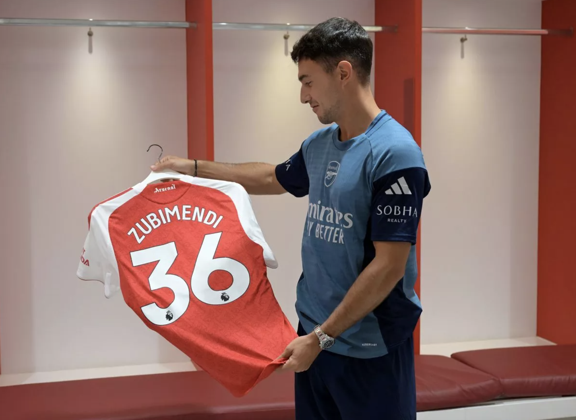 T&acirc;n binh Martin Zubimendi tiết lộ l&yacute; do chọn Arsenal, quay lưng với Liverpool- Ảnh 4.