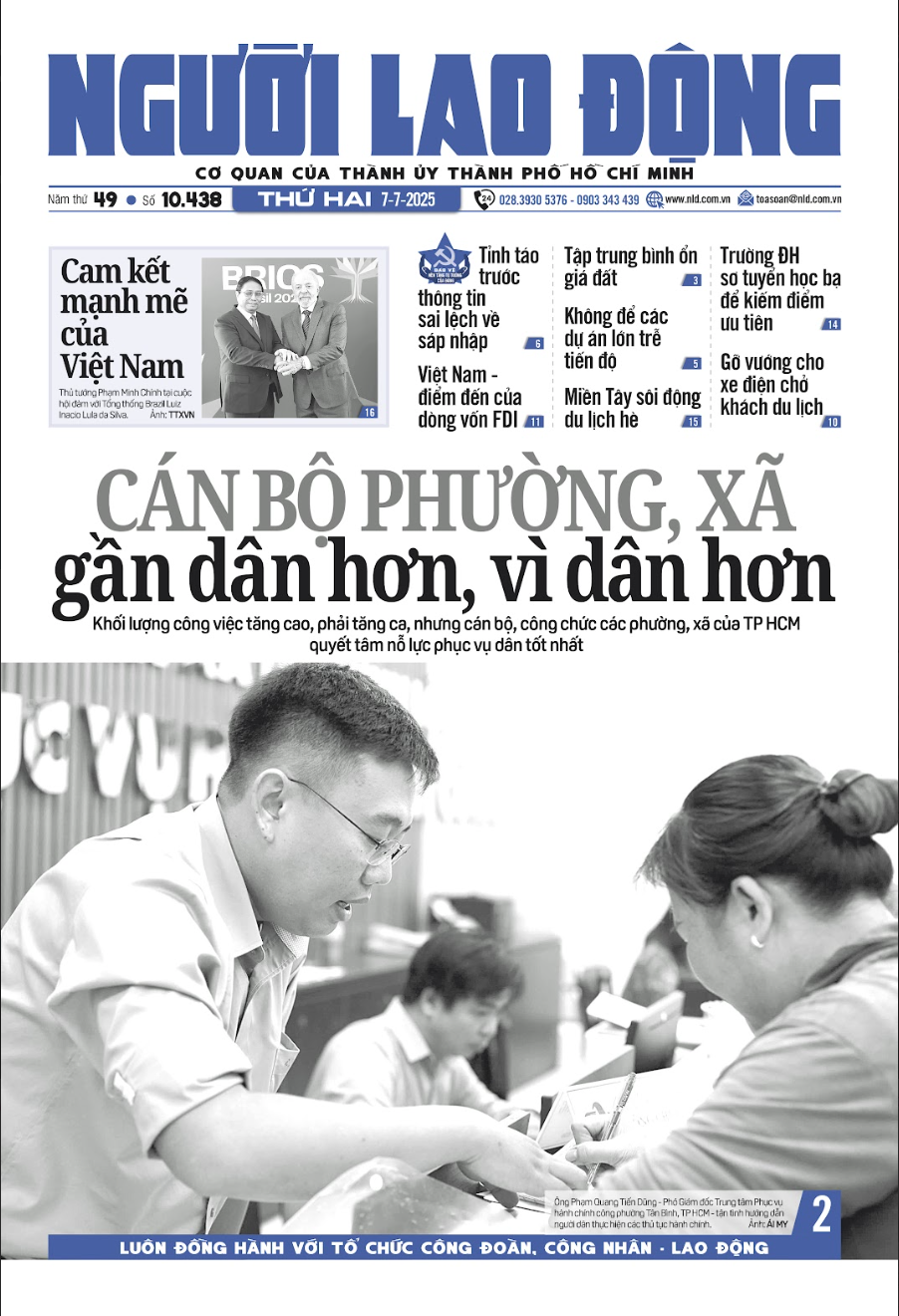 B&aacute;o in ng&agrave;y 7-7: C&aacute;n bộ phường, x&atilde; gần d&acirc;n hơn- Ảnh 1.