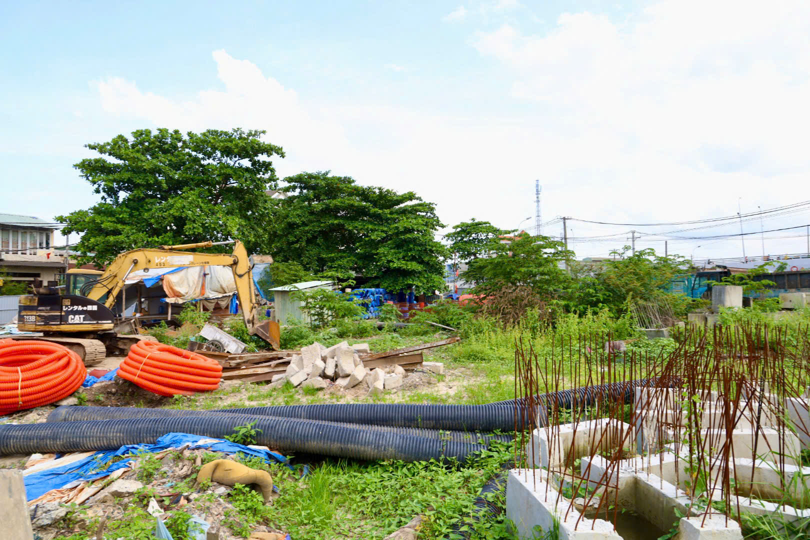 Ch&ugrave;m ảnh: Sốt ruột với dự &aacute;n cải tạo k&ecirc;nh Tham Lương- Ảnh 3.