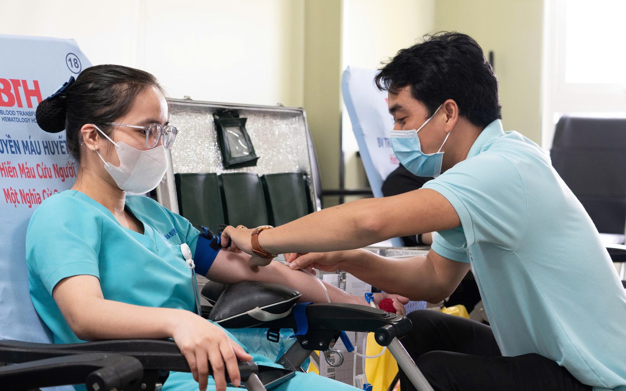 Hơn 150 người "hiến giọt máu đào - trao đời sự sống"