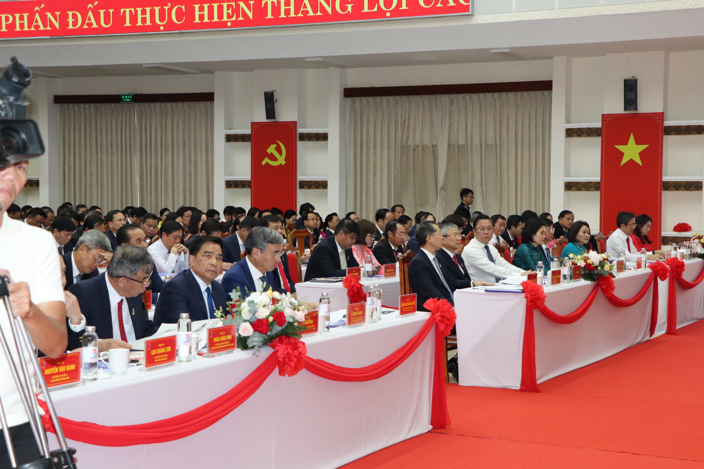 Khai mạc Đại hội Đại biểu Đảng bộ UBND TP Đà Nẵng - Ảnh 3.