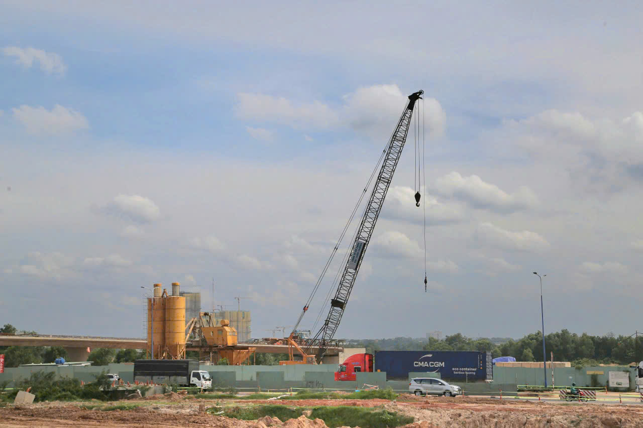 Dự kiến 15-8, đ&oacute;ng l&agrave;n Mỹ Phước - T&acirc;n Vạn để thi c&ocirc;ng cầu vượt tr&ecirc;n đường V&agrave;nh đai 3 - Ảnh 1.