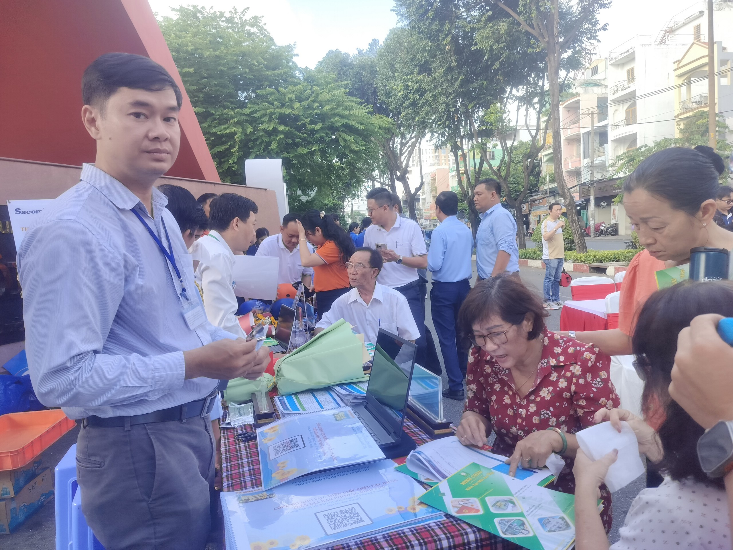 Công bố 3 khu vực tại phường Bình Phú được miễn giấy phép xây dựng- Ảnh 2.