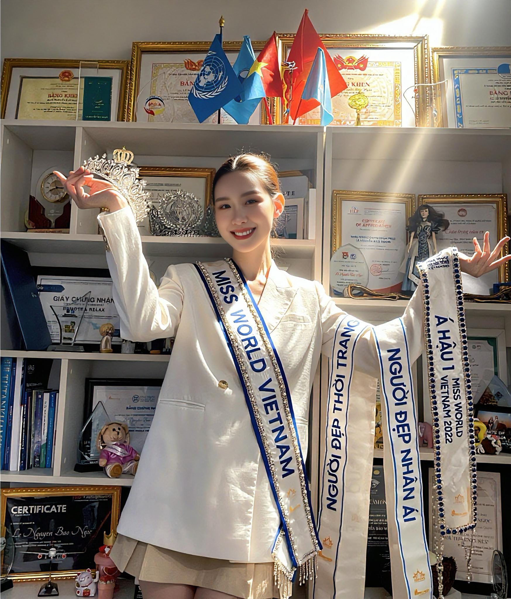 Tốt nghiệp đại học loại giỏi, Bảo Ngọc sẵn sàng chinh chiến "Miss World 2026"- Ảnh 1.
