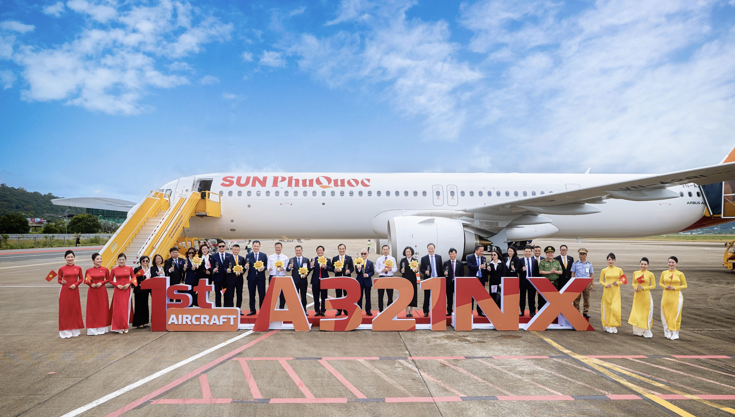 Lộ diện máy bay đầu tiên của Sun PhuQuoc Airways- Ảnh 11.
