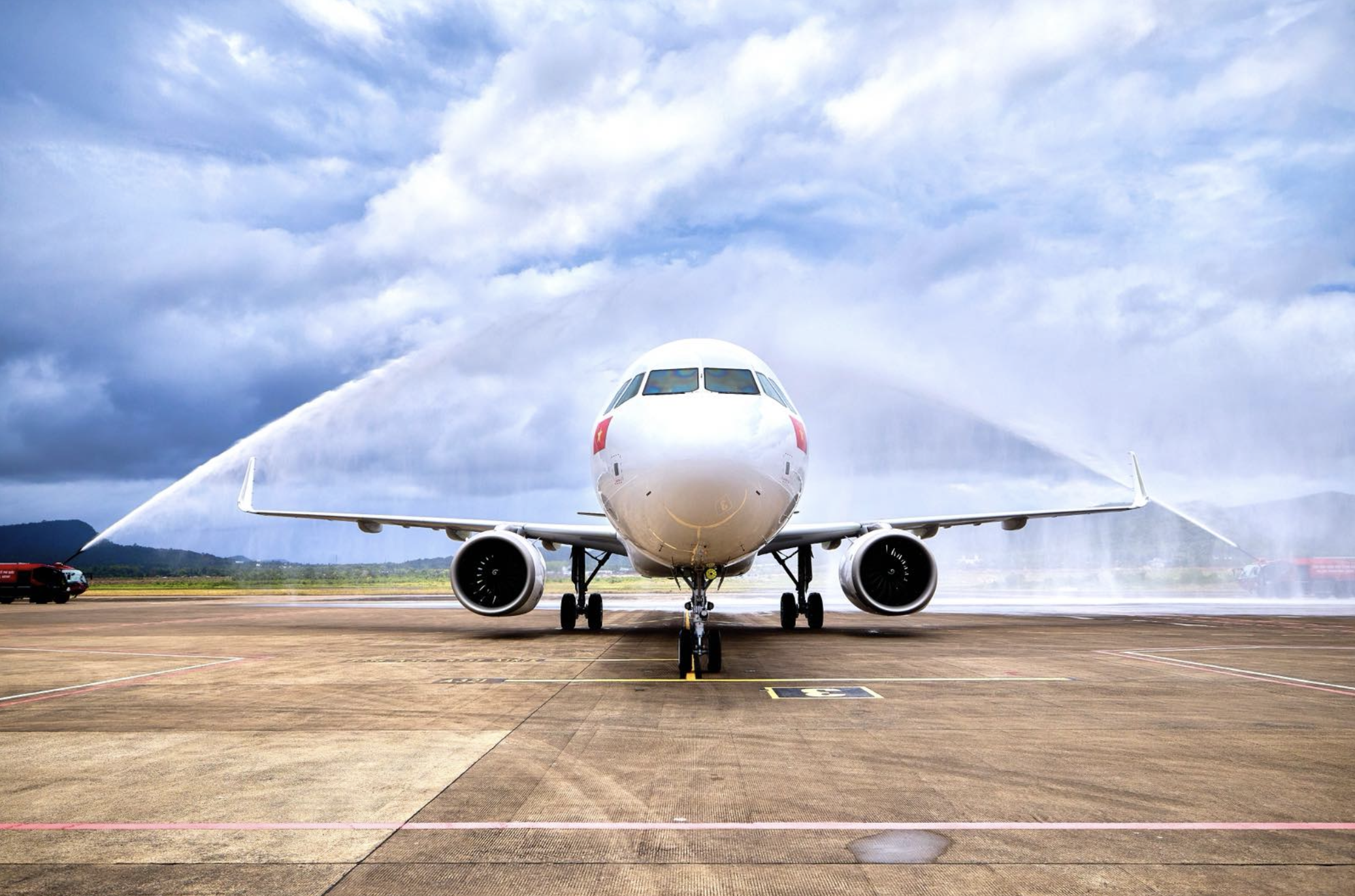 Lộ diện máy bay đầu tiên của Sun PhuQuoc Airways- Ảnh 8.