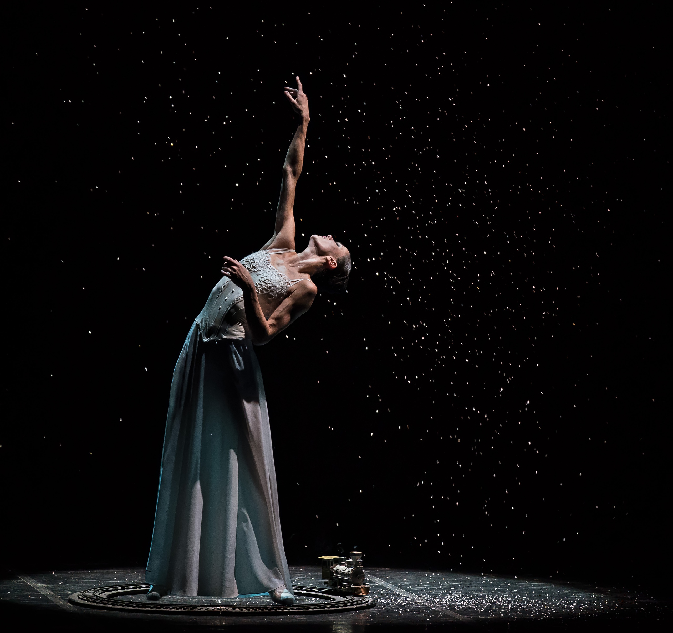Eifman Ballet - Đoàn ballet đương đại hàng đầu thế giới lần đầu đến Việt Nam - Ảnh 2.