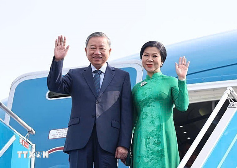 Tổng Bí thư Tô Lâm và phu nhân lên đường thăm cấp Nhà nước Hàn Quốc- Ảnh 1.