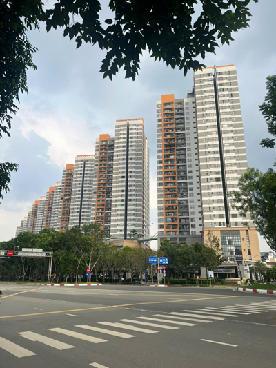 Tăng gi&aacute; chung cư TP HCM: Nguy&ecirc;n nh&acirc;n v&agrave; dự b&aacute;o tương lai - Ảnh 1.