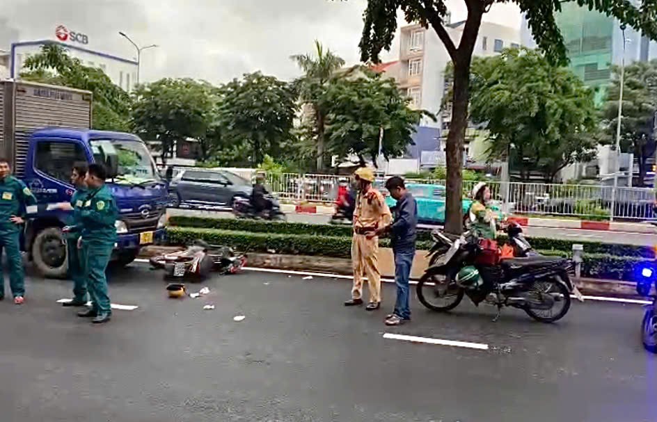 Truy t&igrave;m người g&acirc;y tai nạn giao th&ocirc;ng ở TP HCM qua h&igrave;nh ảnh camera - Ảnh 1.