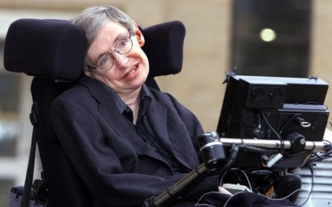 Cảnh báo đáng sợ của nhà vật lý thiên tài Stephen Hawking