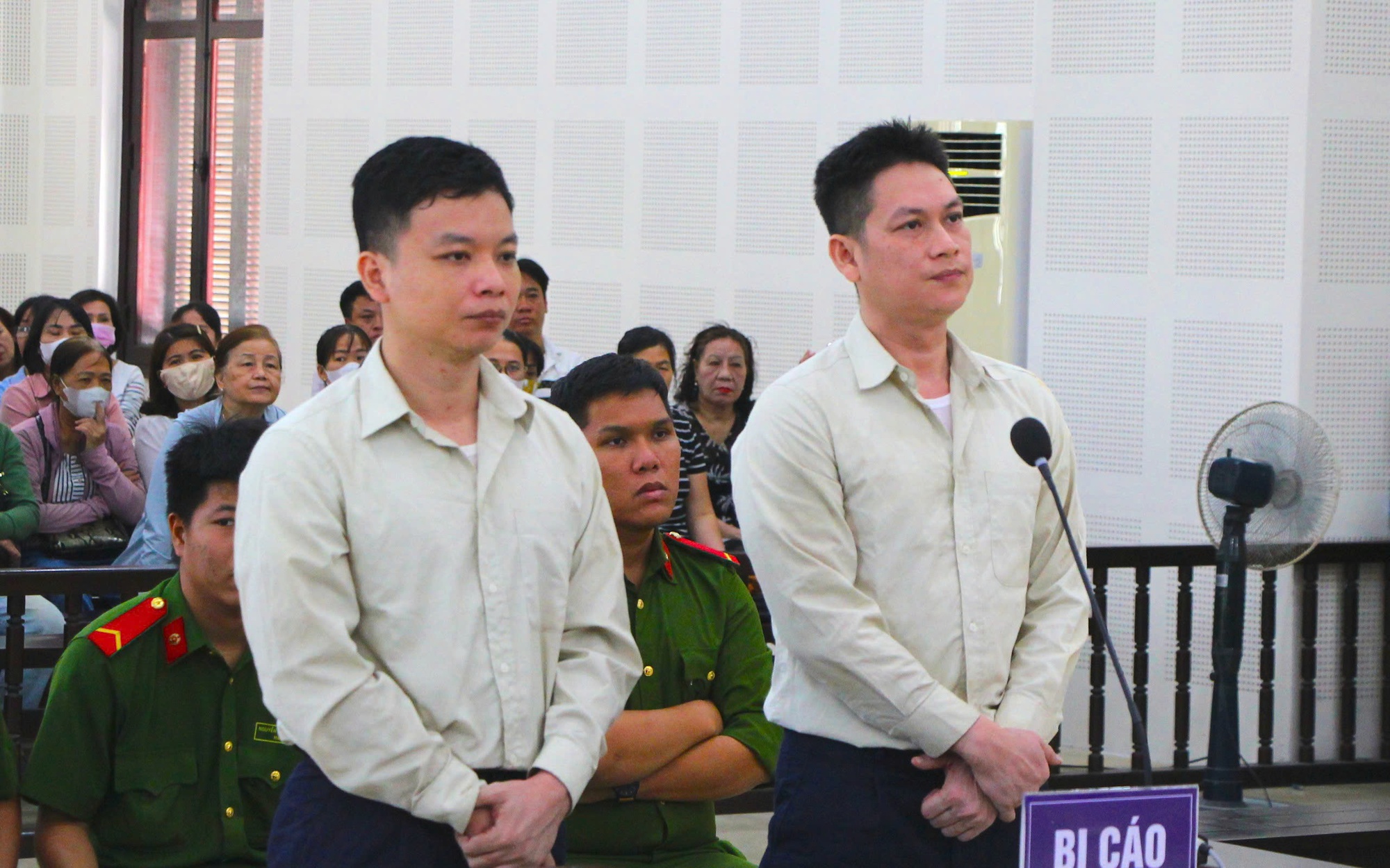 Hai “trùm” đứng sau hệ thống lừa đảo Vietnam Capital đổ tội cho nhau trước tòa