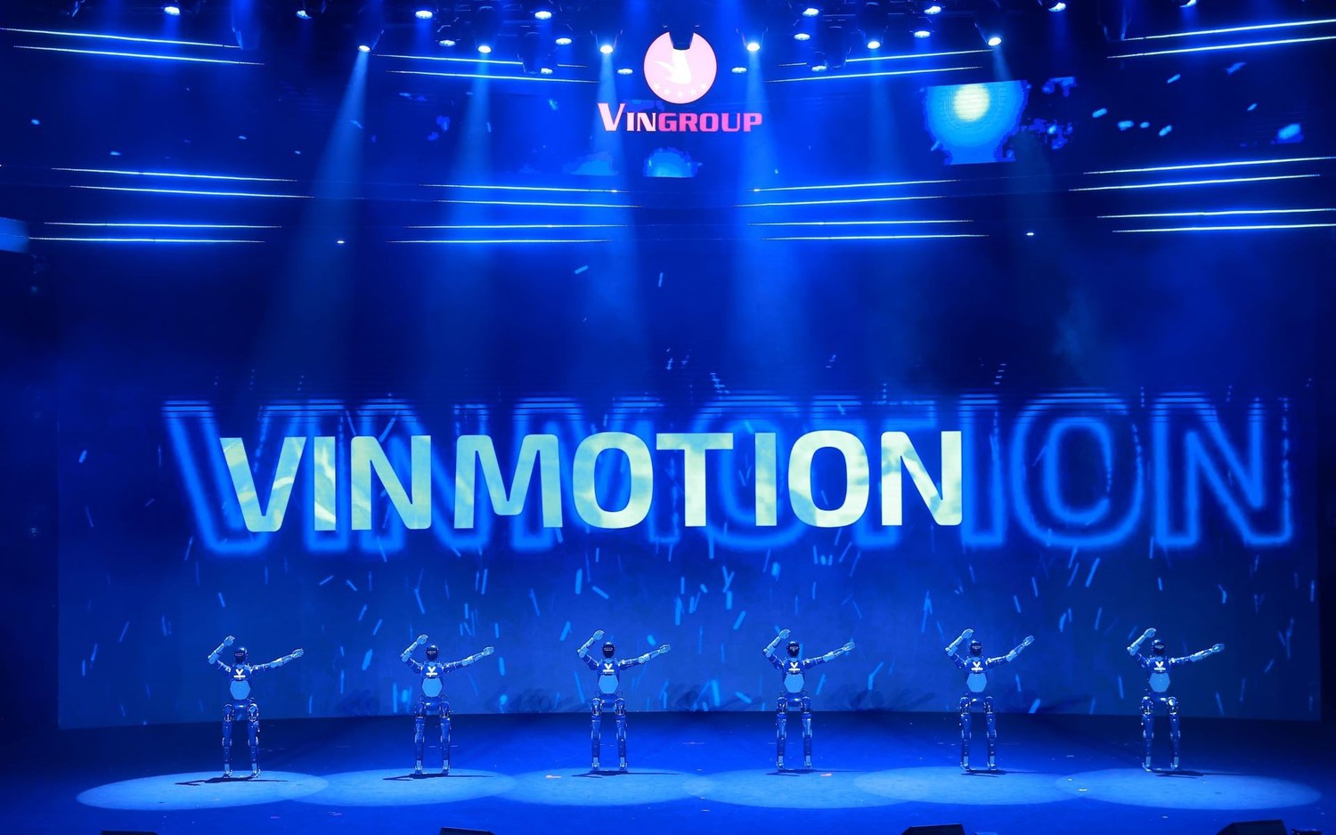 Chủ tịch VinMotion tiết lộ bí mật sau màn nhảy múa gây bão của dàn robot hình người Make in Vietnam