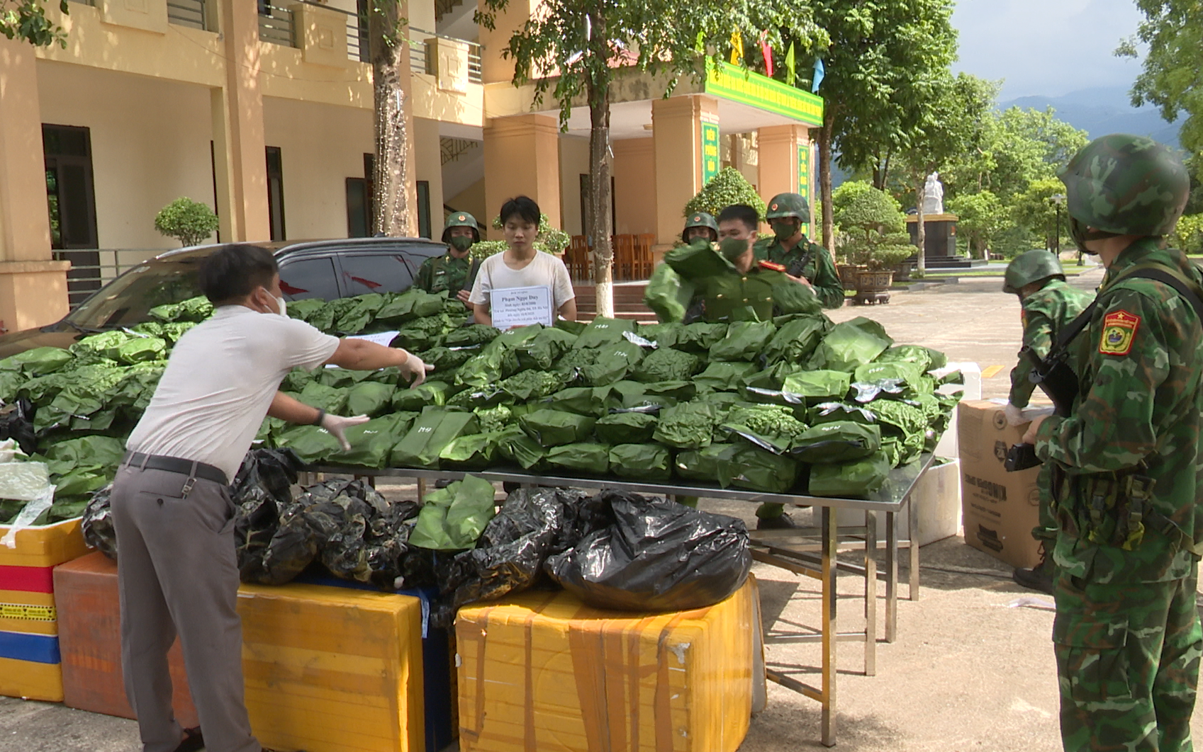 Triệt phá thành công chuyên án HT 825- Ảnh 1.