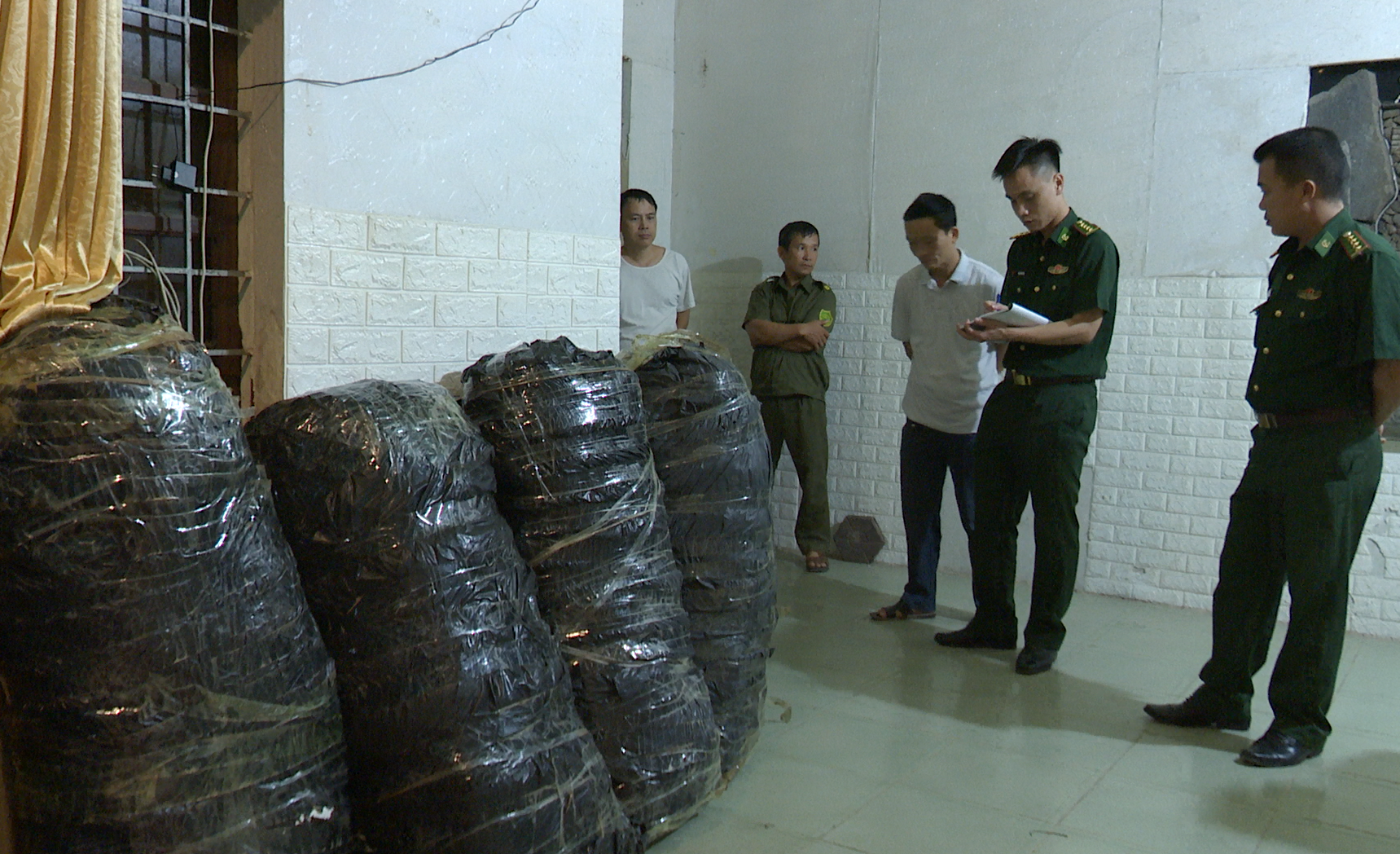 Triệt phá thành công chuyên án HT 825- Ảnh 2.