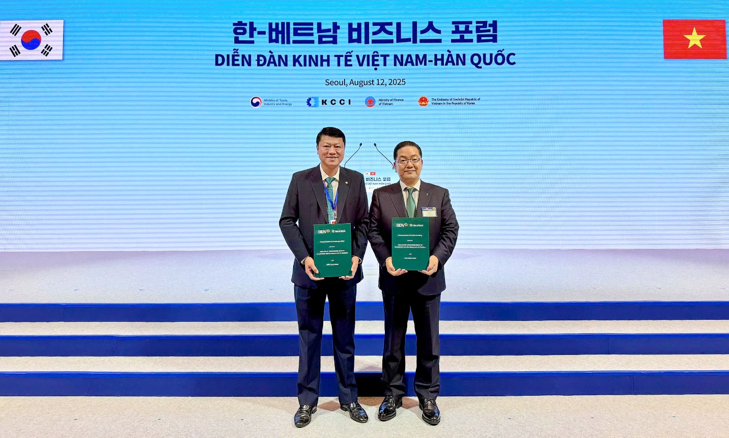 BIDV v&agrave; Hana Bank tăng cường hợp t&aacute;c, g&oacute;p phần th&uacute;c đẩy quan hệ tốt đẹp Việt Nam - H&agrave;n Quốc- Ảnh 2.