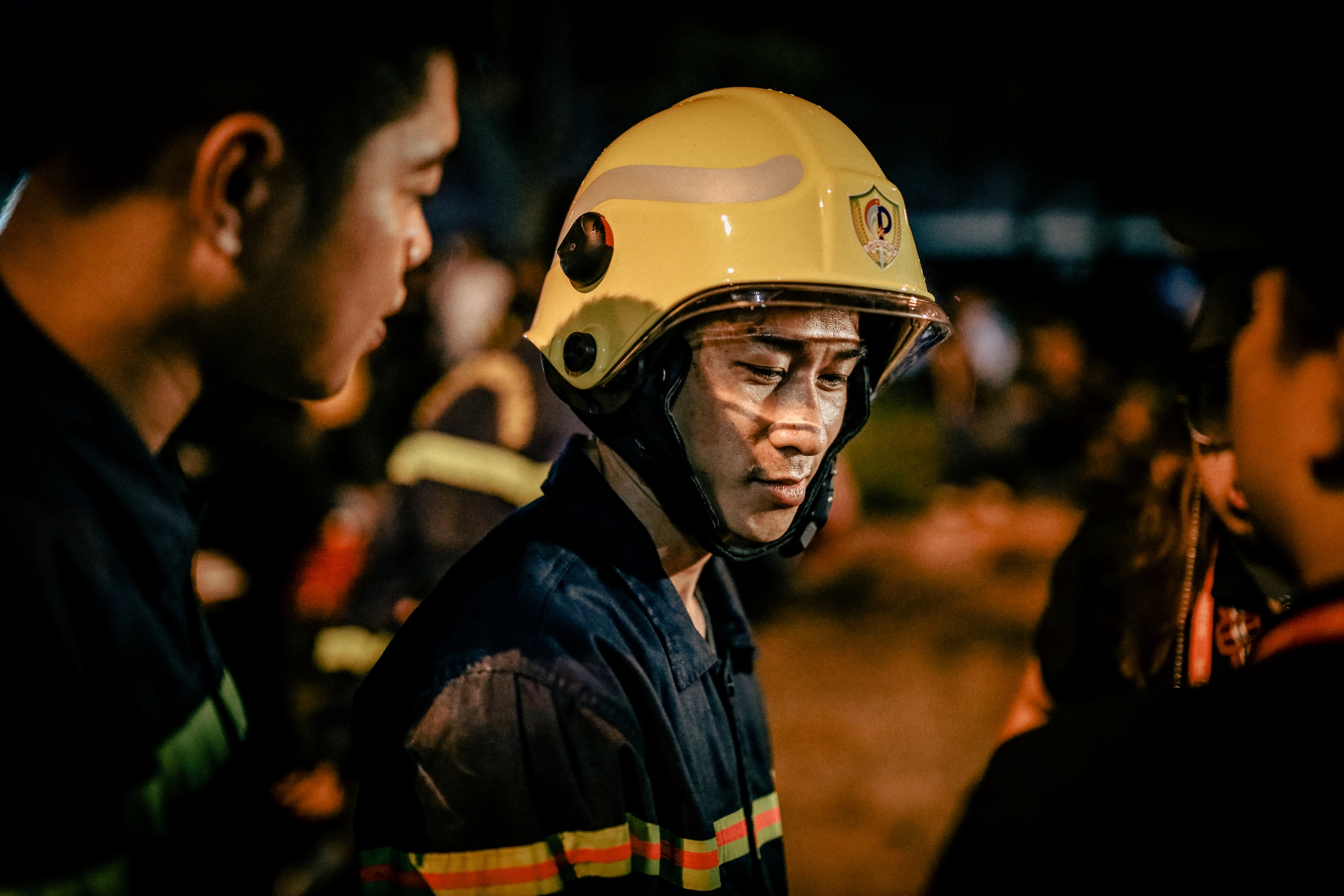 Vượt qua cả 12 nghệ sĩ, nhân vật "điển trai như tài tử" gây sốt ở Chiến sĩ quả cảm là ai? - Ảnh 1.