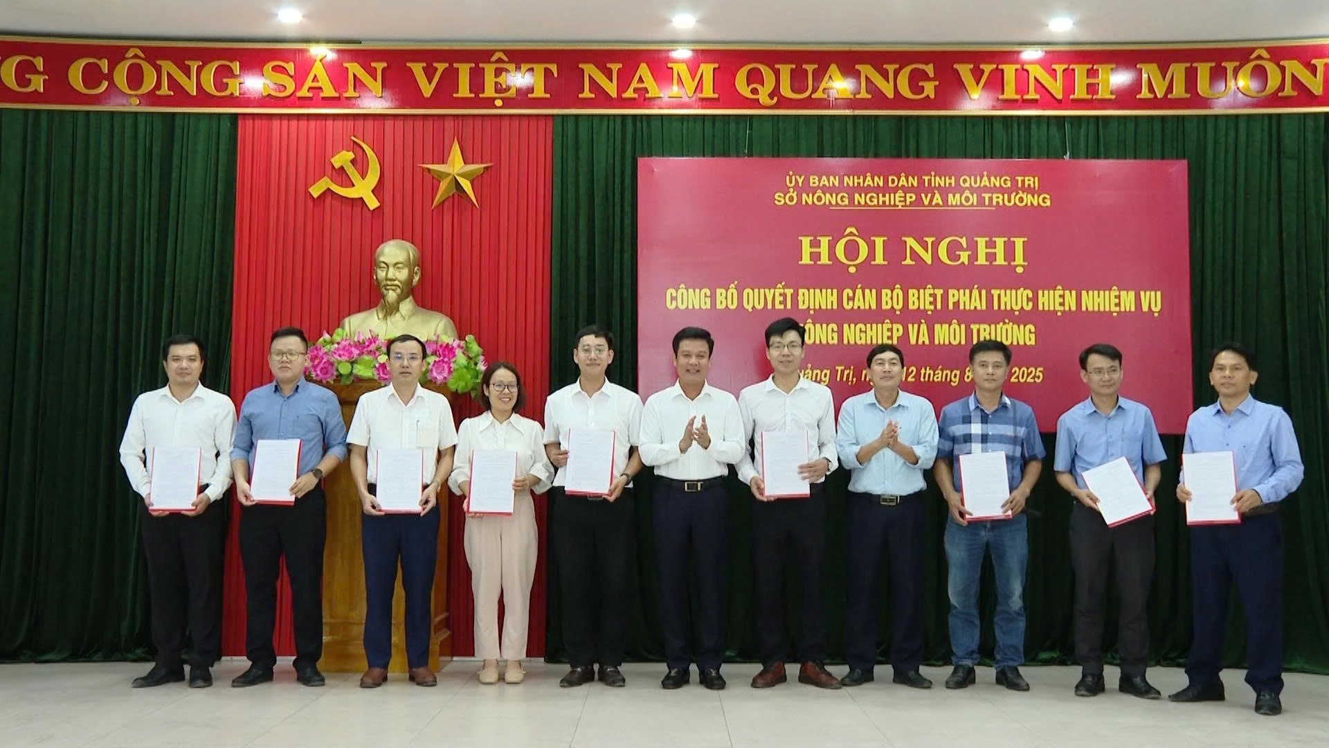 V&igrave; sao Quảng Trị "biệt ph&aacute;i" 48 c&aacute;n bộ về x&atilde;, phường trong 3 th&aacute;ng? - Ảnh 1.