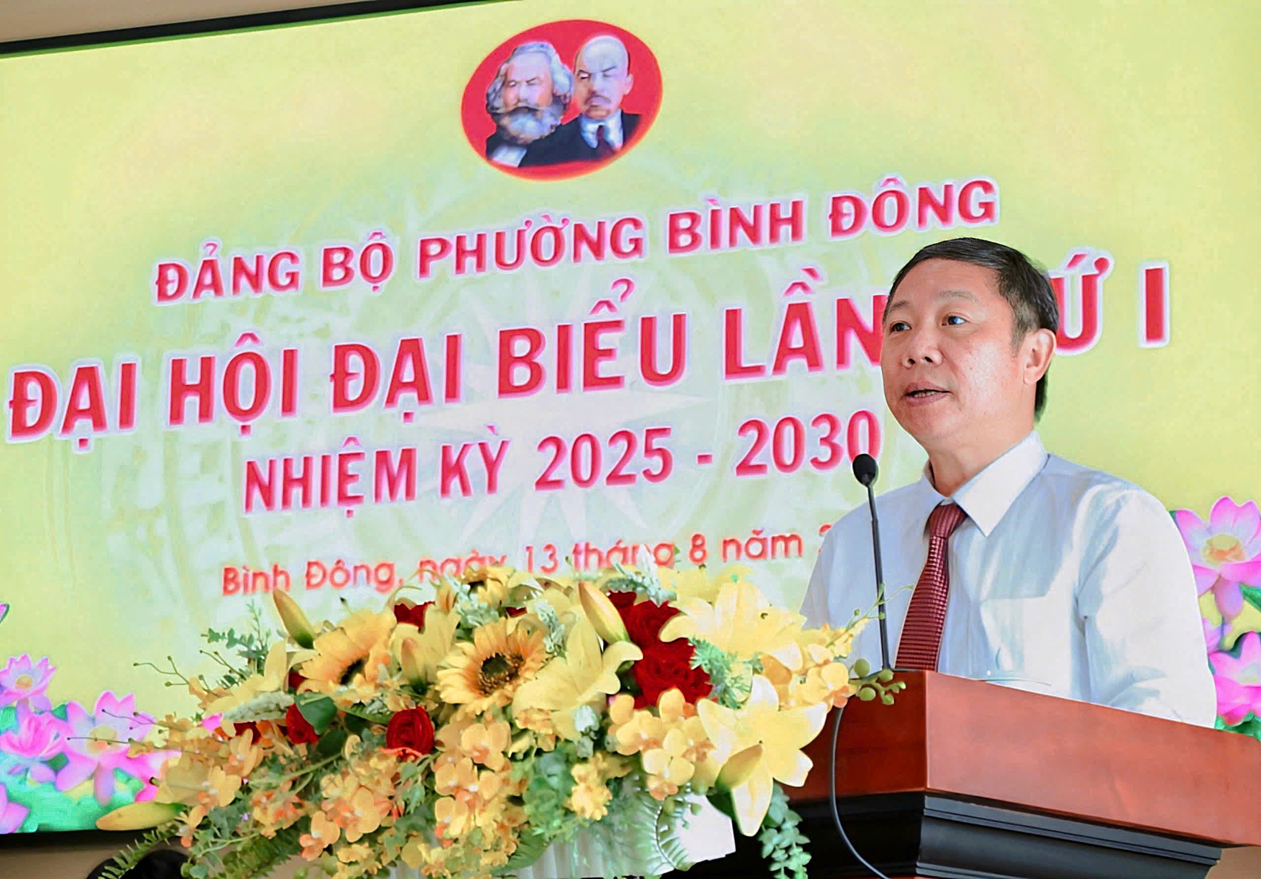 Đại hội Đảng bộ phường B&igrave;nh Đ&ocirc;ng: "Đo&agrave;n kết - D&acirc;n chủ - Kỷ cương - Đổi mới" - Ảnh 6.